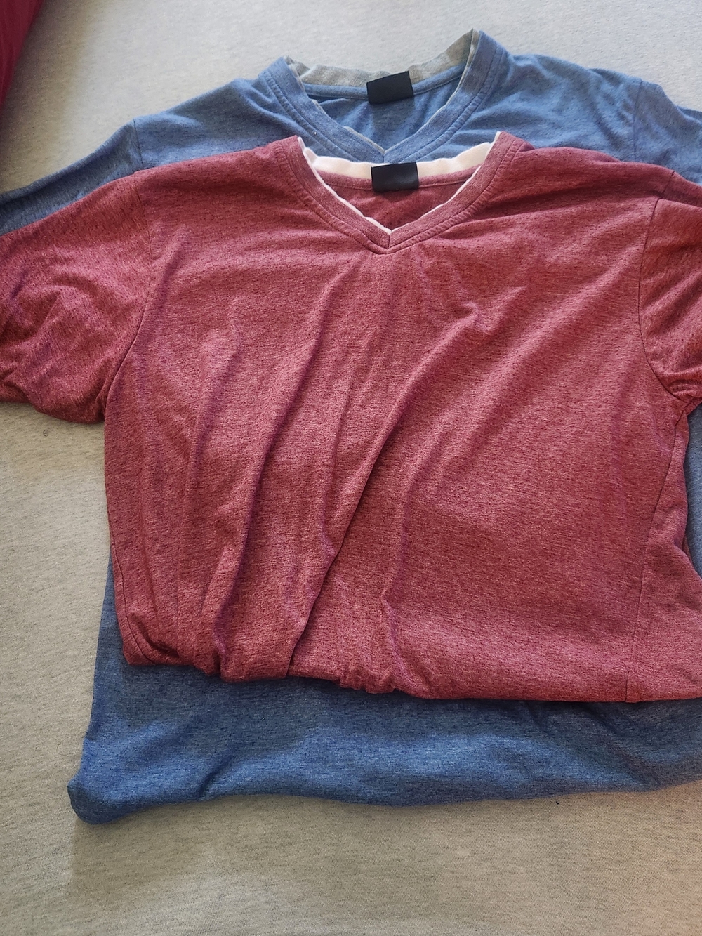 3-Pack Tee Set in Red, Black and Blue